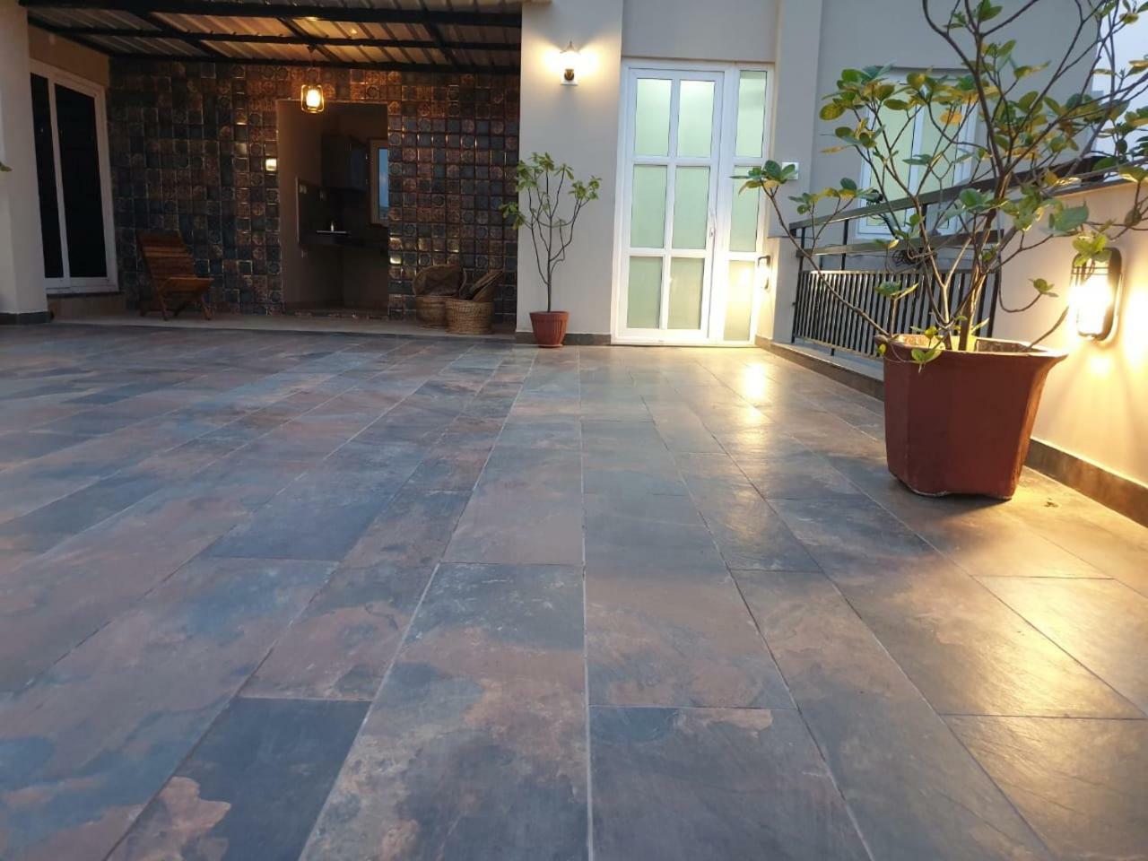 The Rooftop Cabana, A Homestay Bhubaneswar Extérieur photo