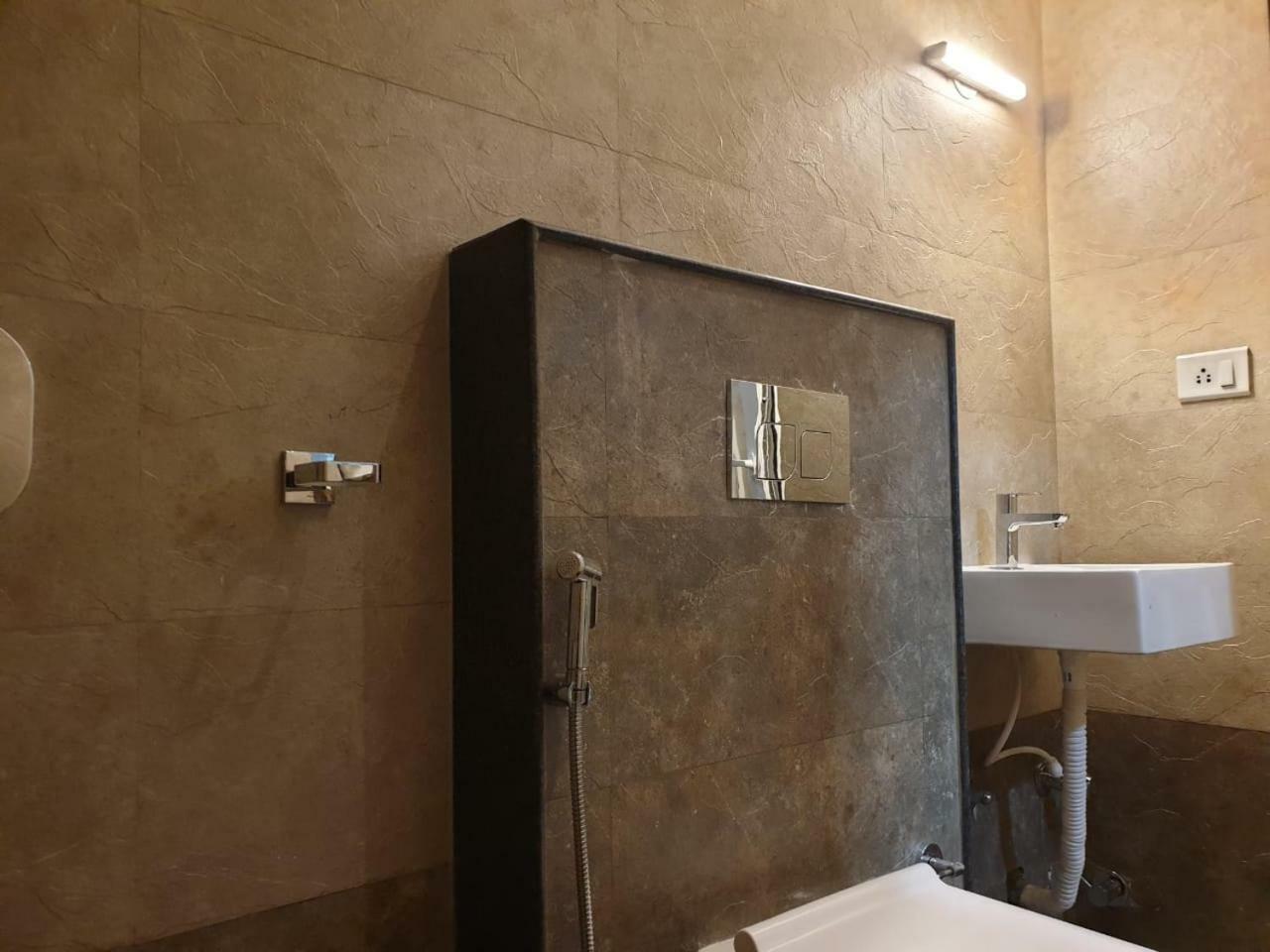 The Rooftop Cabana, A Homestay Bhubaneswar Extérieur photo